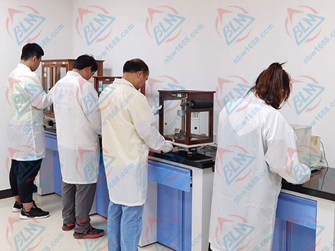 力學(xué)計(jì)量室